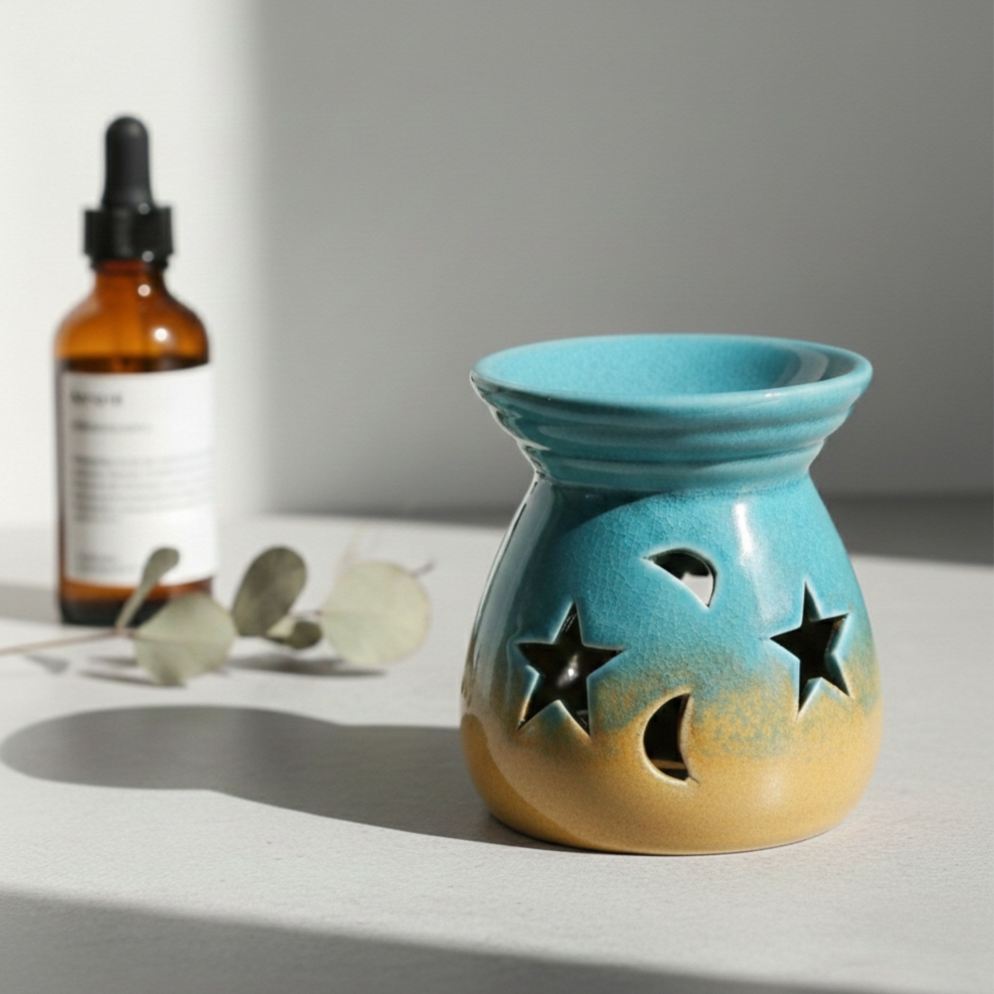 Moon and Star Ceramic Incense Burner, Handmade Wax melts Warmer, Celestial Home Decor, Meditation Gift, Minimalist Aromatherapy Burner